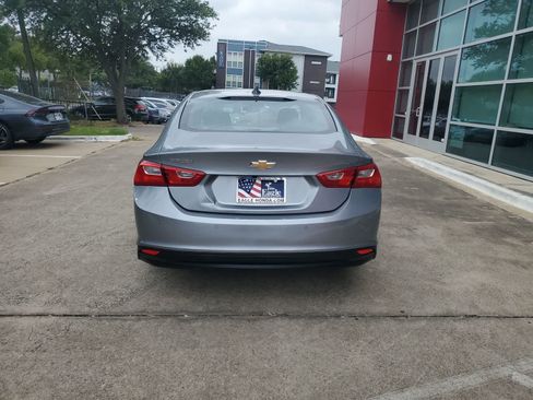 Used 2024 Chevrolet Malibu LT FWD image 5