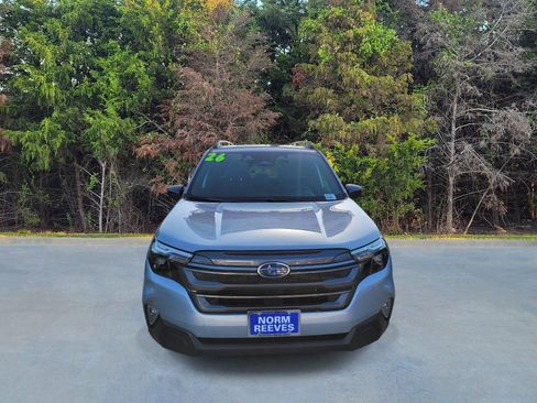 Certified 2026 Subaru Forester Premium AWD/4WD image 2