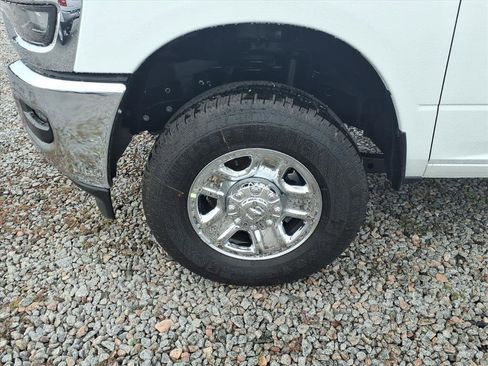 New 2026 RAM 2500 Tradesman w/ Chrome Appearance Group image 5
