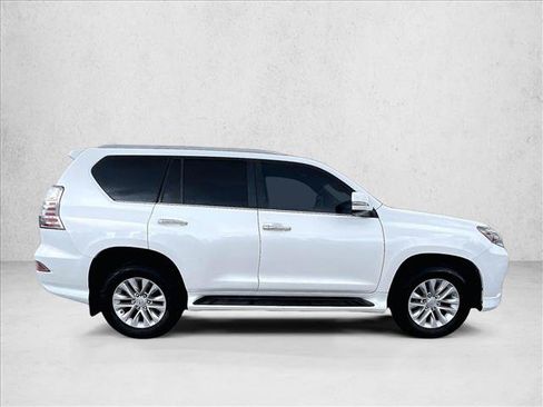 Used 2022 Lexus GX 460 Premium w/ Premium Package AWD/4WD image 5