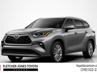 New 2026 Toyota Highlander Platinum