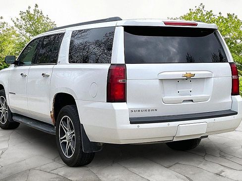 Used 2016 Chevrolet Suburban LT AWD/4WD image 4