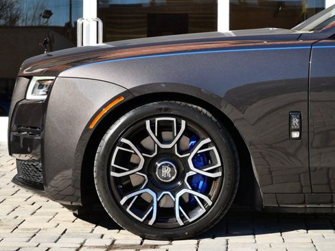 Certified 2023 Rolls-Royce Ghost Black Badge w/ Black Badge Ghost Package image 12