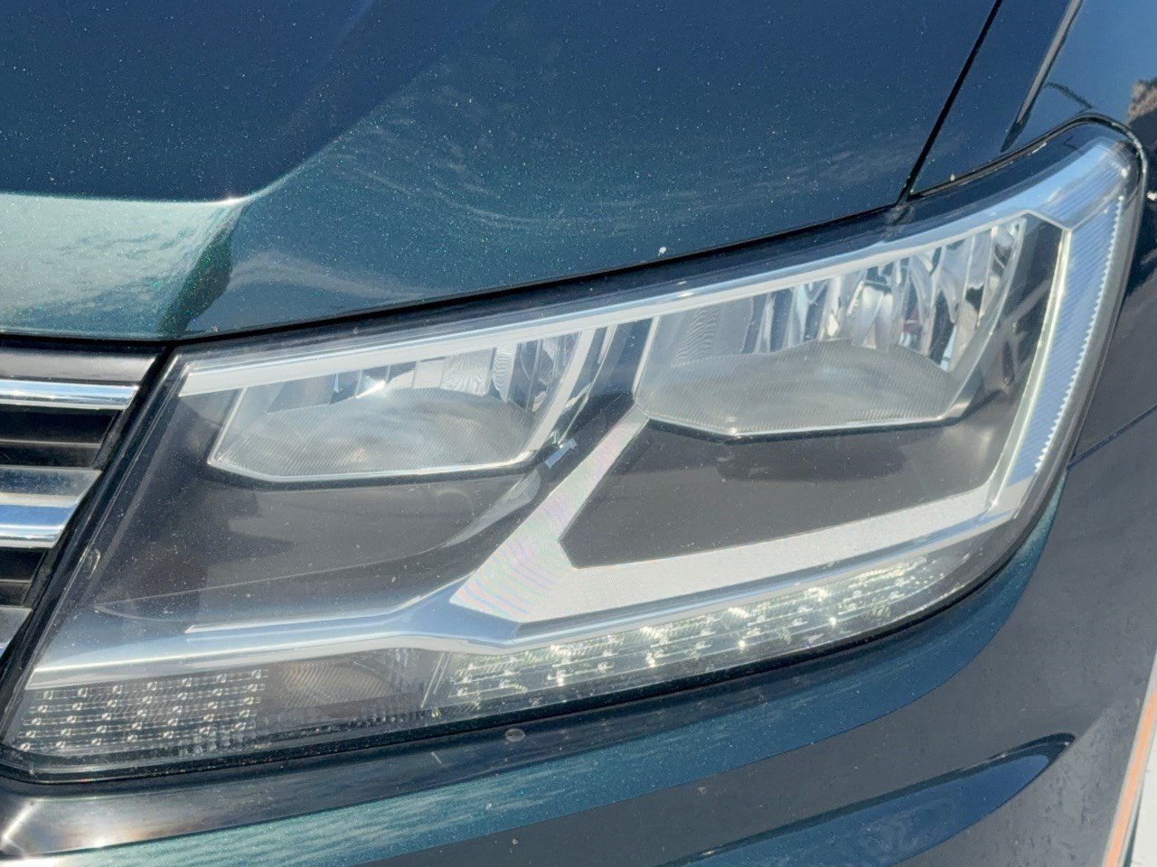 Used 2019 Volkswagen Tiguan S FWD image 12