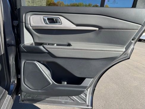 New 2026 Ford Explorer Active image 24