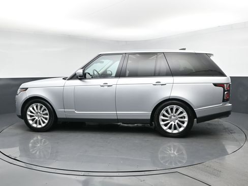 Used 2020 Land Rover Range Rover HSE image 4