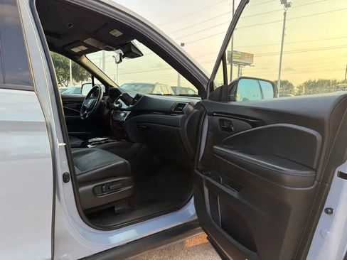 Used 2022 Honda Passport Elite image 19
