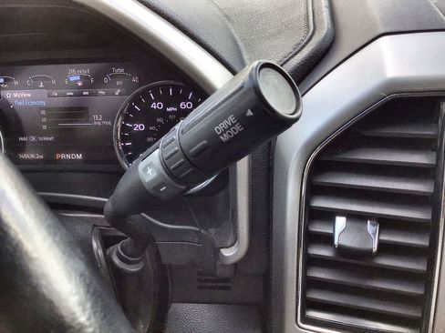 Used 2021 Ford F250 Lariat w/ Lariat Value Package image 16