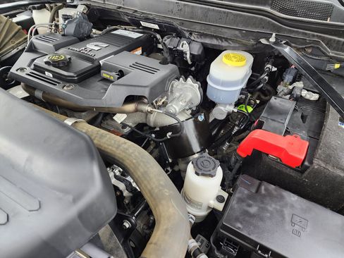 Used 2024 RAM 2500 Laramie w/ Night Edition AWD/4WD image 20