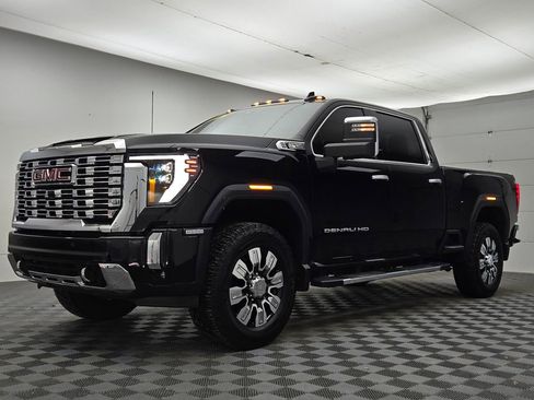 Used 2024 GMC Sierra 2500 Denali w/ Denali Reserve Package image 20