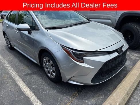 Used 2021 Toyota Corolla LE FWD image 1