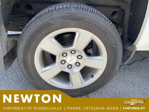 Used 2018 Chevrolet Silverado 1500 LT w/ All Star Edition AWD/4WD image 18