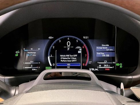 Certified 2025 Lexus LX 700h Luxury image 13