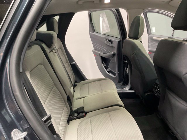 Used 2022 Ford Escape SE w/ SE Sport Appearance Package AWD/4WD image 26