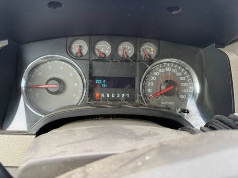 Used 2010 Ford F150 XLT AWD/4WD image 16