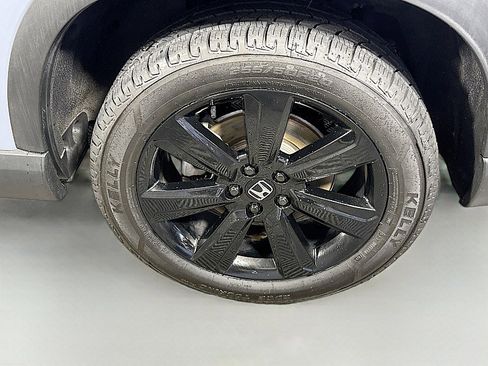 Used 2025 Honda Pilot Black Edition image 33