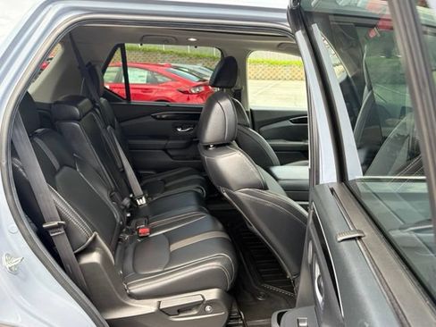 Used 2024 Honda Pilot Touring image 33