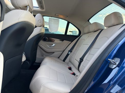 Used 2020 Mercedes-Benz C 300 4MATIC Sedan image 28