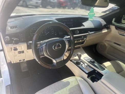 Used 2013 Lexus ES 350 w/ Luxury Pkg FWD image 20