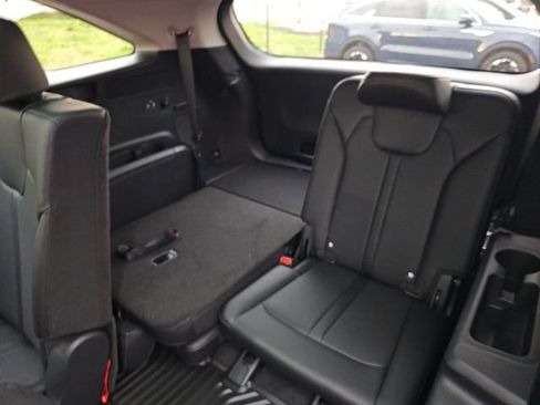 New 2026 Kia Sorento S w/ S Panoramic Sunroof Package AWD/4WD image 7