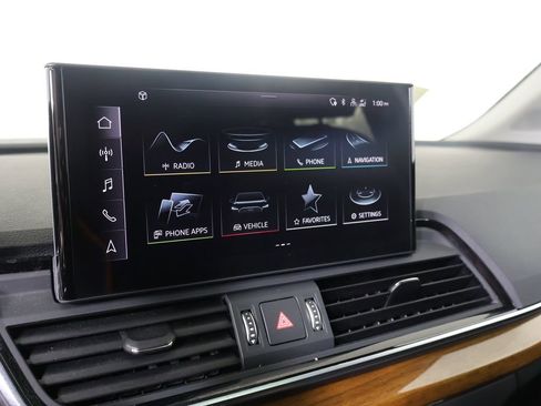 Used 2023 Audi Q5 2.0T Premium Plus w/ Premium Plus Package image 6