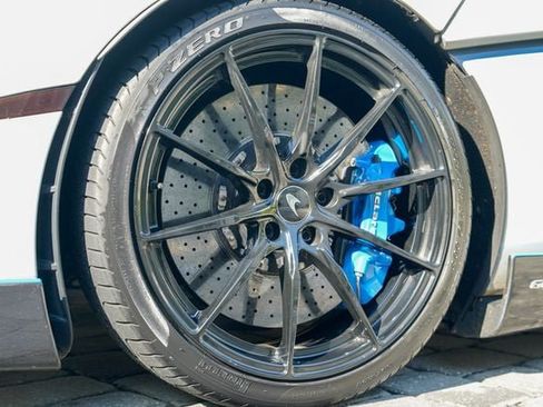 Used 2019 McLaren 600LT RWD image 42