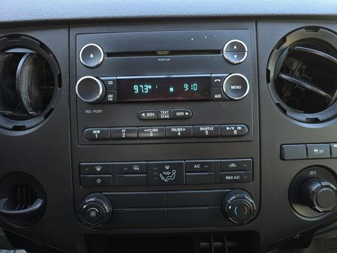 Used 2015 Ford F350 XL RWD image 18