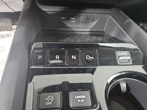 Certified 2025 Nissan Murano Platinum w/ Cargo Package image 25