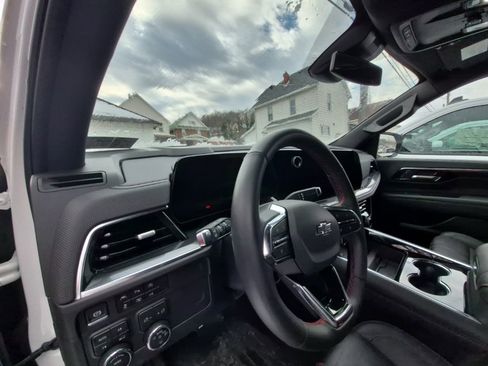 Used 2023 Chevrolet Tahoe High Country w/ Premium Package 2 image 10