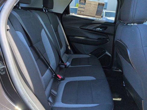 Used 2023 Chevrolet TrailBlazer LT w/ Convenience Package FWD image 28