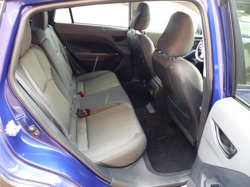 Used 2024 Subaru Crosstrek 2.0i Premium image 36