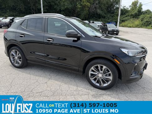 Used 2023 Buick Encore GX Select w/ Experience Buick Package FWD image 1