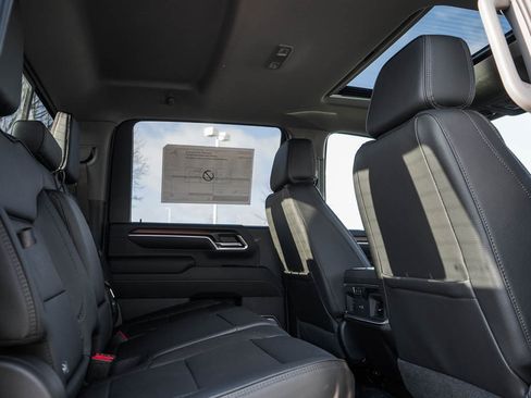 New 2026 GMC Sierra 3500 Denali w/ Denali Reserve Package AWD/4WD image 10
