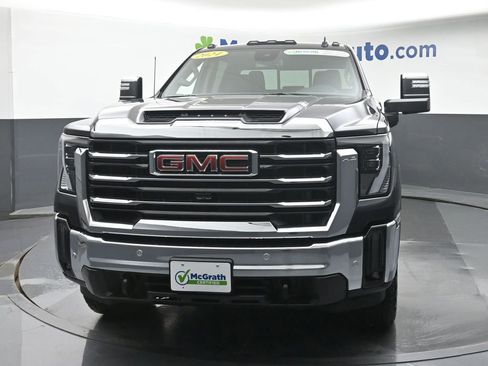 Used 2024 GMC Sierra 2500 SLT image 5