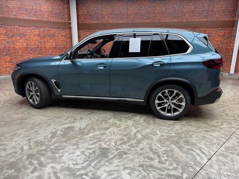 Certified 2024 BMW X5 xDrive40i w/ Executive Package image 2