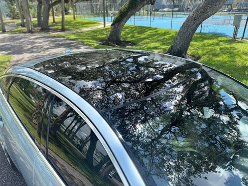 Used 2013 Jaguar XJ L Portfolio RWD image 8