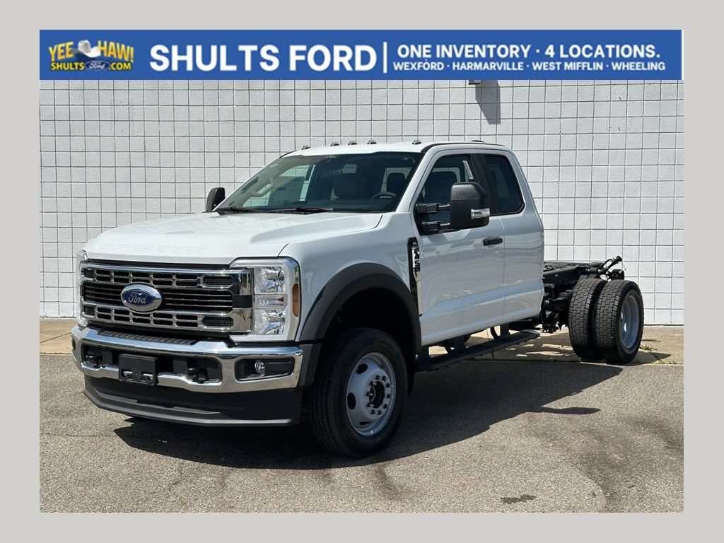New 2026 Ford F450 XL w/ XL Chrome Package AWD/4WD image 1