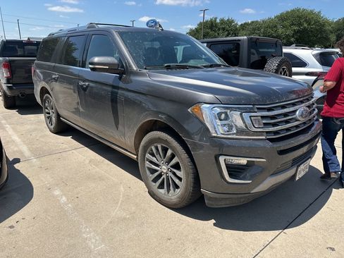 Used 2021 Ford Expedition Max Limited RWD image 2
