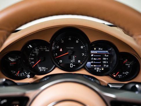 Certified 2017 Porsche 911 Carrera RWD image 15