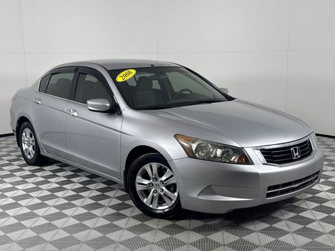 Used 2008 Honda Accord LX-P image 2
