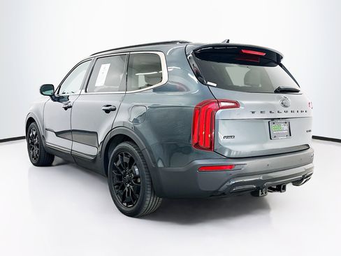 Used 2021 Kia Telluride EX w/ EX Premium Package AWD/4WD image 5