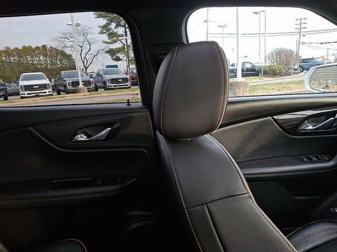 Used 2020 Chevrolet Blazer Premier w/ Driver Confidence II Package image 13