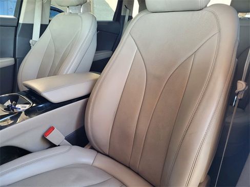 Used 2022 Lincoln Nautilus Reserve w/ Equipment Group 201A image 20