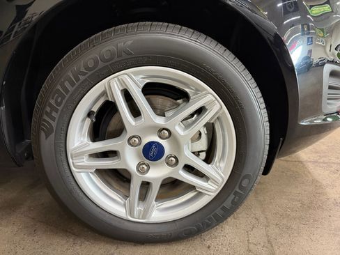 Used 2019 Ford Fiesta SE FWD image 24