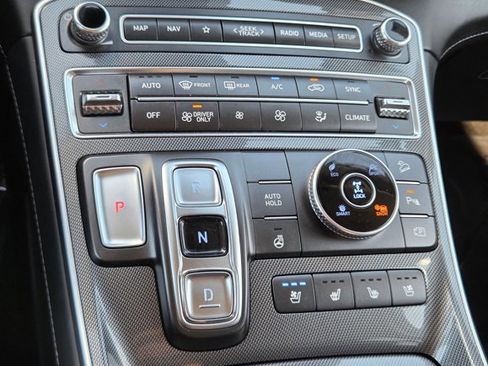 Used 2023 Hyundai Santa Fe Limited AWD/4WD image 14