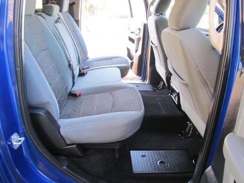 Used 2017 RAM 1500 Big Horn image 18