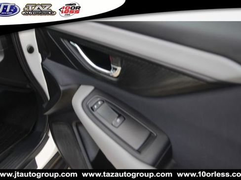 Used 2024 Subaru Outback Premium AWD/4WD image 18