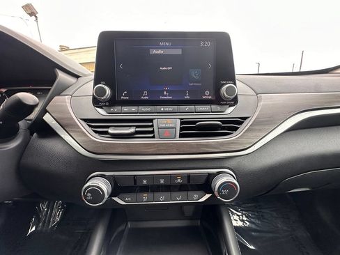 Certified 2023 Nissan Altima 2.5 SV FWD image 21
