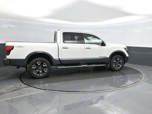 Used 2024 Nissan Titan Platinum Reserve w/ Moonroof Package image 4