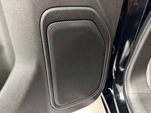 Certified 2024 Chevrolet Silverado 3500 W/T image 24